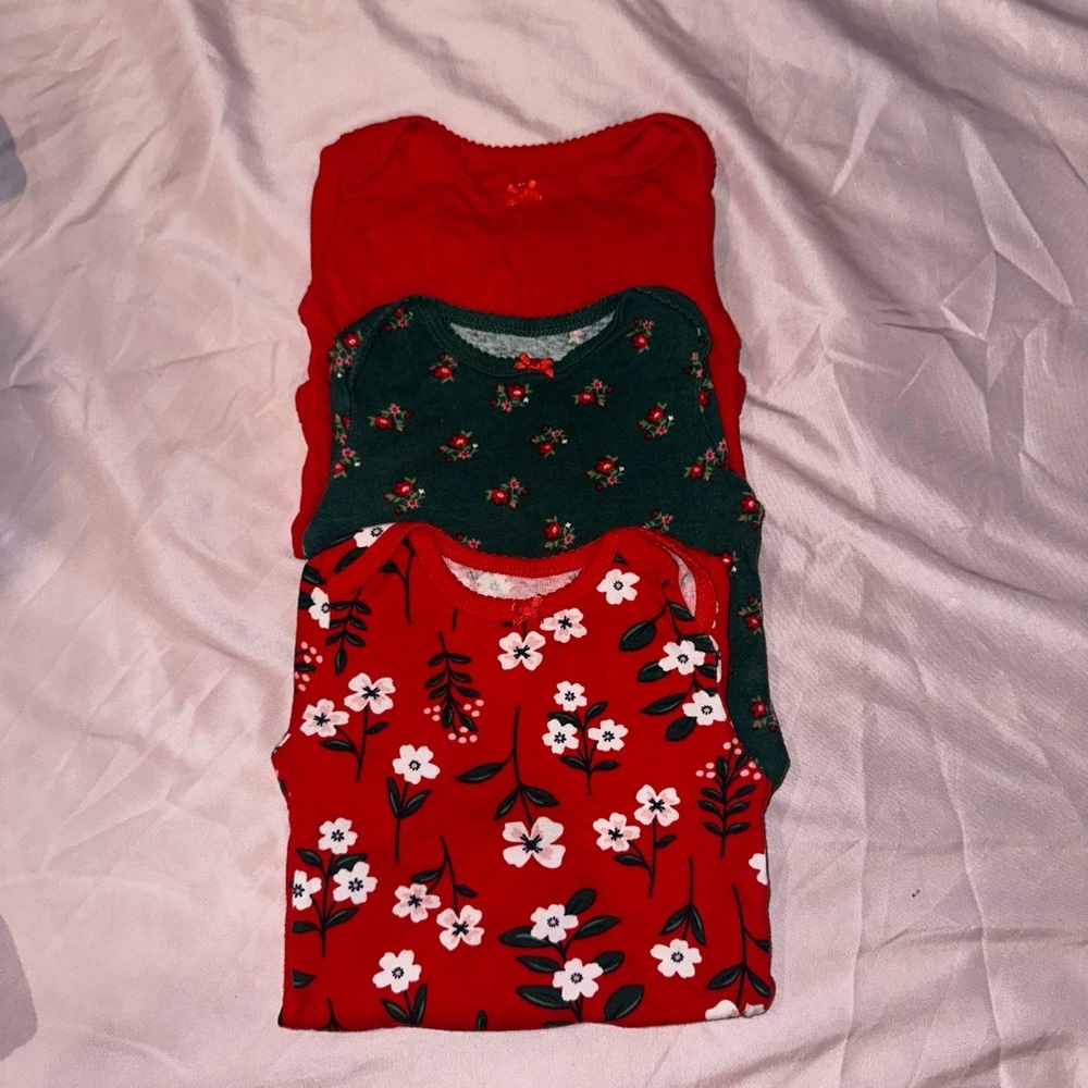 Carter’s 3-Pack Long Sleeve Bodysuit - Picture 2 of 5